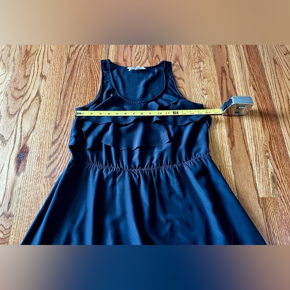 BCBGeneration Black Dress - XS - tank, above the knee, with ruffles - Picture 6 of 10